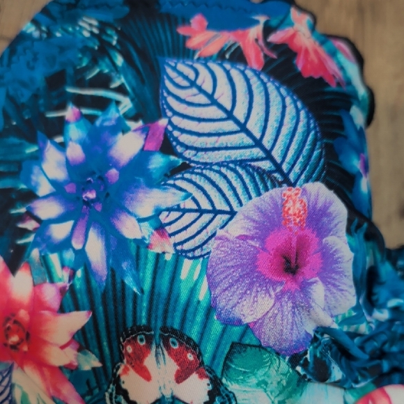 Floral Print Bikini Set - Picture 5 of 7